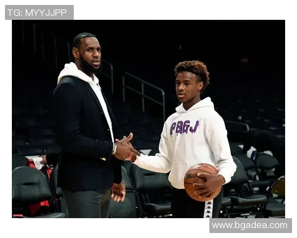 蒂耶罗：感谢布朗尼助攻自己得分 我一开始没意识到队友为我争取比赛用球