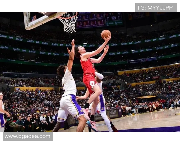 11场解锁新成就！吉迪成公牛队史最快达成单赛季200分100板100助球员