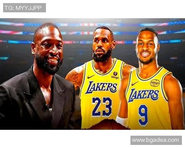 韦德:无詹阵容让湖人看到了未来,但现在就说不需要他太草率